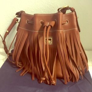 Dooney and Bourke cross body bag